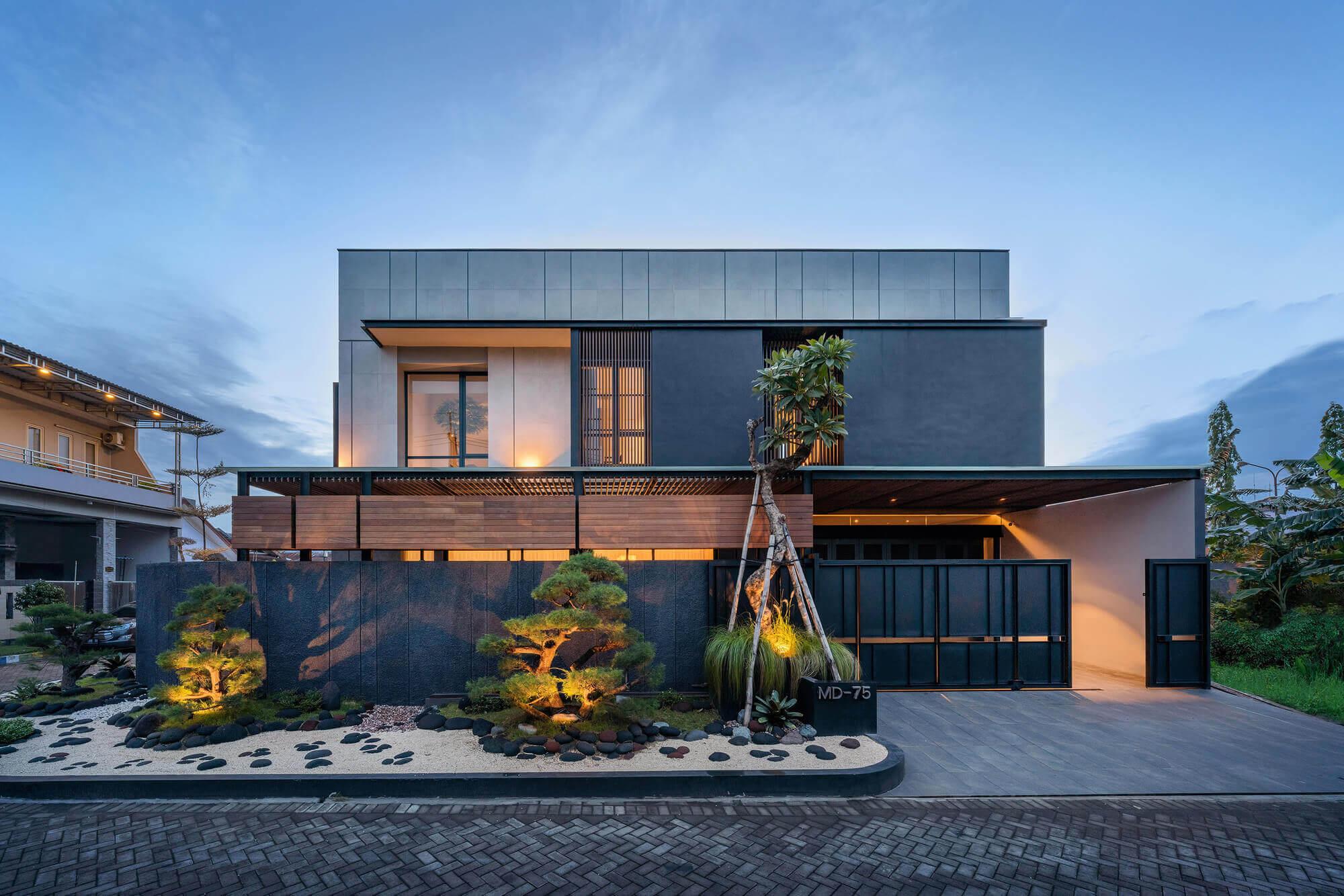 Image for Various steps and processes involved in buying a property in Japan
